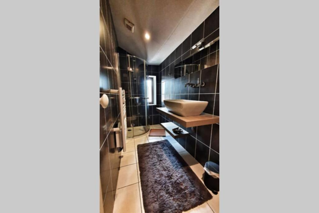 Ferienwohnung La Tranquillite Au Centre. Toulon-sur-Arroux Exterior foto